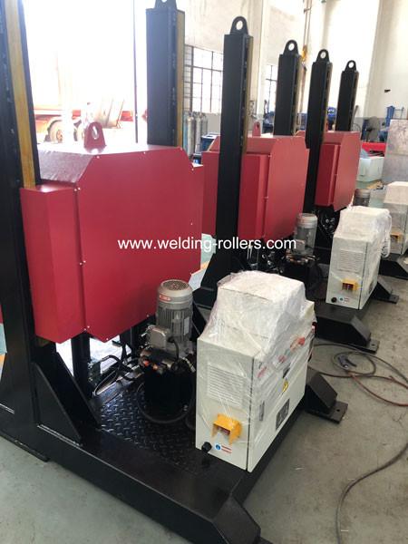 Hydraulic Lifting Pipe Turning Welding Positioner 3000KG With 3 Jaws Chuck