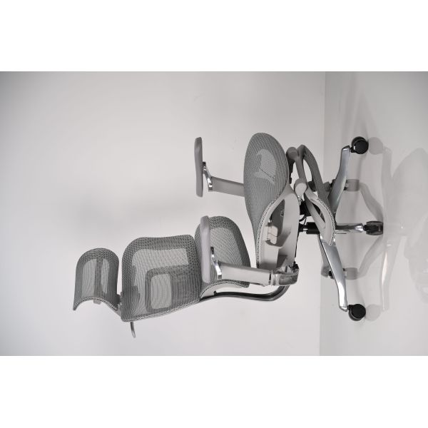 Adjustable Headrest Ergonomic Office Mesh Chair for CEO / Manager