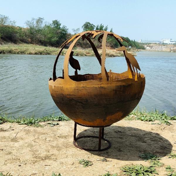 3mm Thickness Corten Steel Wood Burning Fire Pit In Backyard