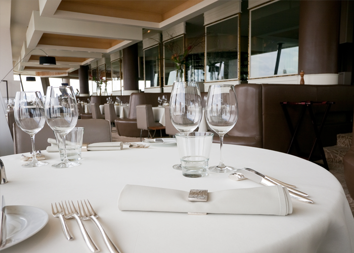 Anti Slip Coated Fabric for Tablecloths and Linens