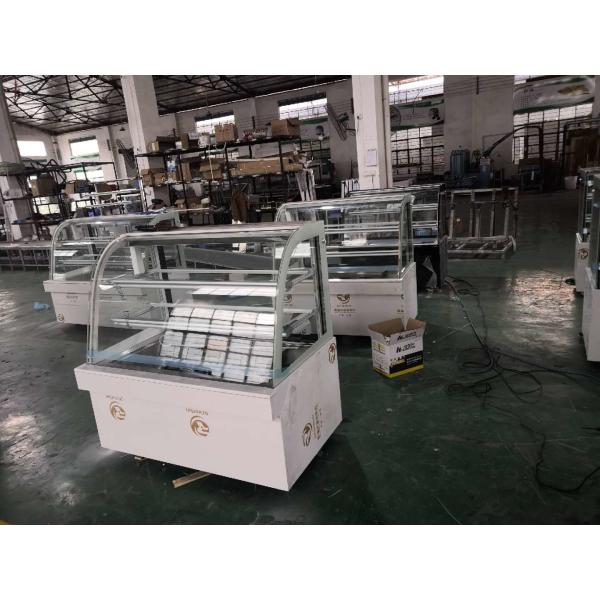 Double Arc glass Commercial Cake Display Freezer With Convenient Casters