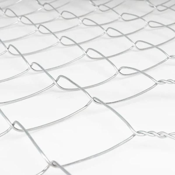 Chain Link Fence Coated Garden Fence Panel Wire Mesh Roll Iron Wire Mesh