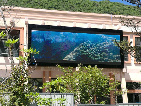 Аэропорты Led Video Wall Модуль высокой четкости P8 Внешний LED Модуль