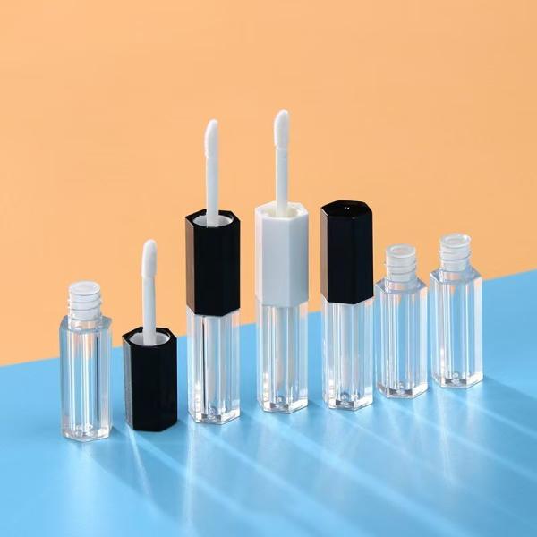 Customized Lip Gloss Tube Empty Container Packaging With 1.6ml Capacity