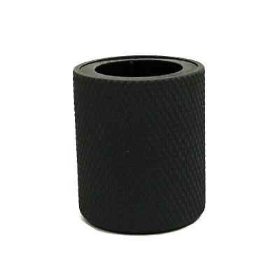 O cilindro clássico do preto de Diamond Cut Surface Zinc Alloy dá forma ao metal Zamac perfuma o tampão de garrafa