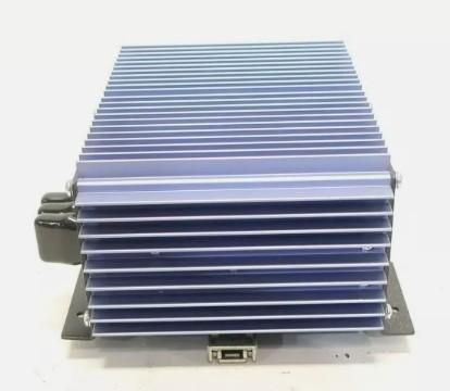 Foxboro P0922YU Les sources d'alimentation de la série standard 200 fournissent 24 V de courant continu aux plaques de base de la série standard 200