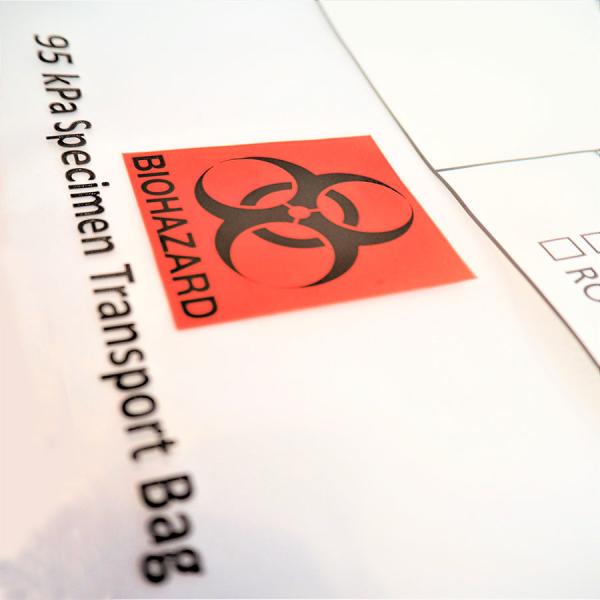 Impression de Flexo de sac de Biohazard du joint 95kpa de glisseur de LDPE de Vierge