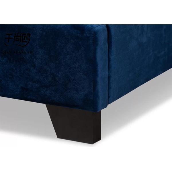 Upholstered Platform Sleigh Bed , European Style Tufted Platform Bed Frame