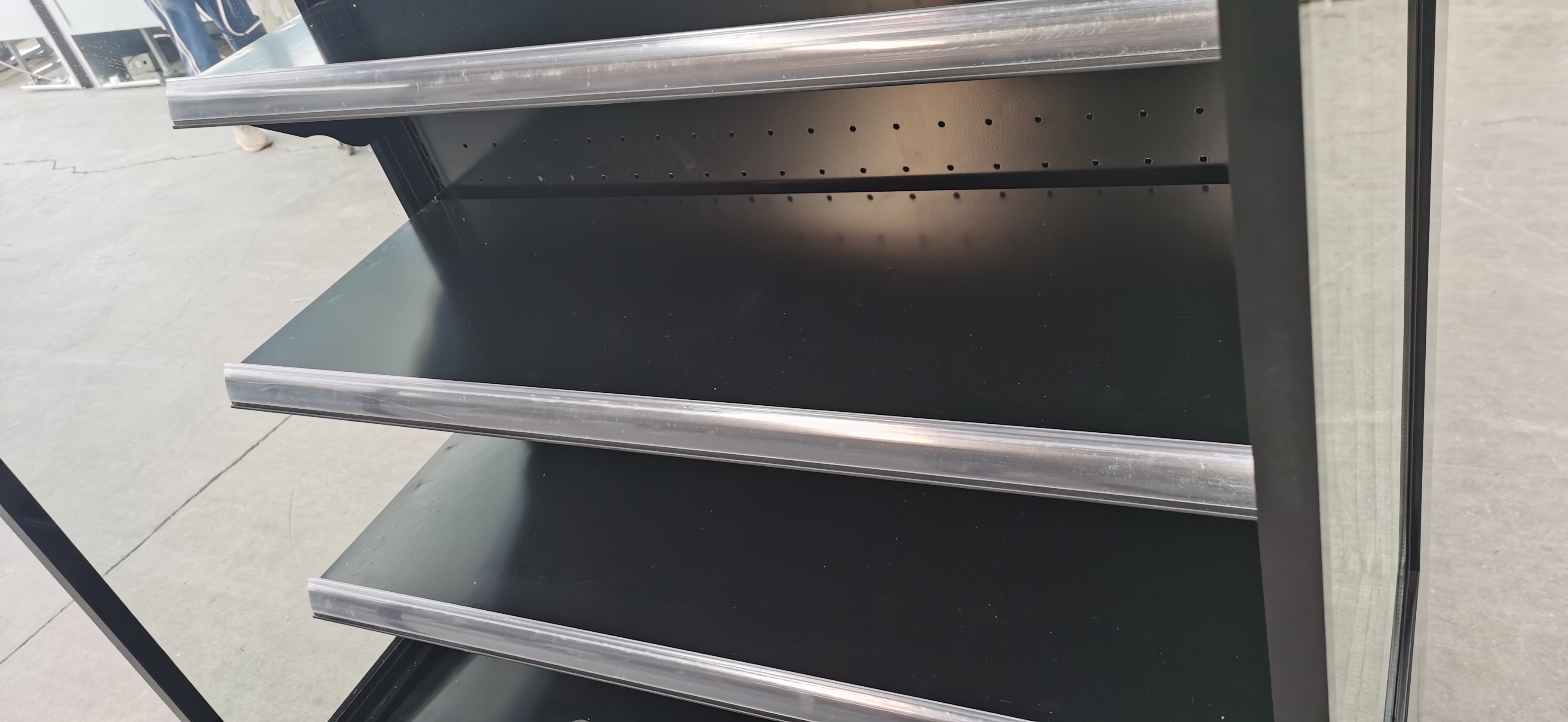 SEMI вертикаль Refrigerated самосхват квадрата и идет охладитель R404a дисплея