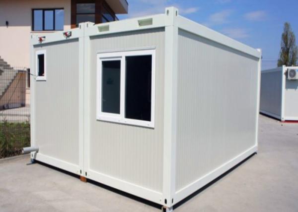 White Color Flat Pack Container House With Roller Shutter Window For Holiday