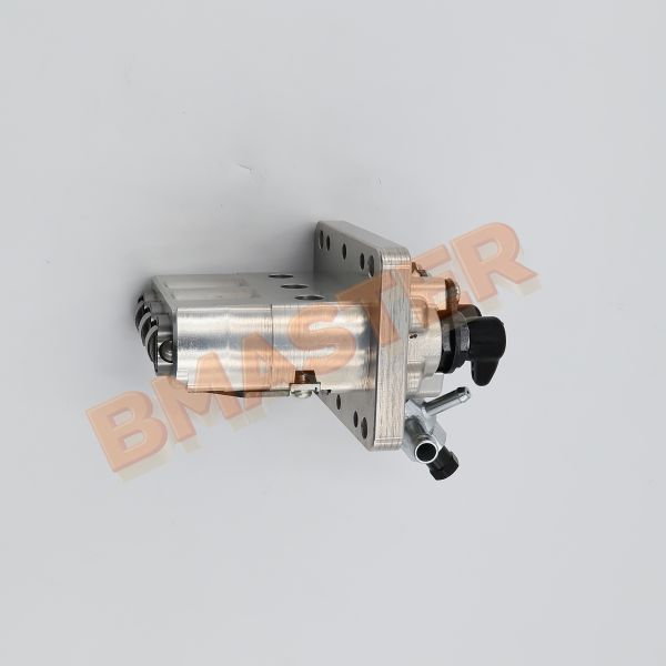 0945003910 Diesel Engine Mitsubishi Diesel Fuel Pump Head For L3A61 Engine