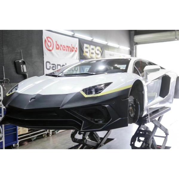 Para Lamborghini Aventador LP700 Fibra de carbono Kit de carrocería Aventador Actualizado 740SV delantero y trasero parachoques