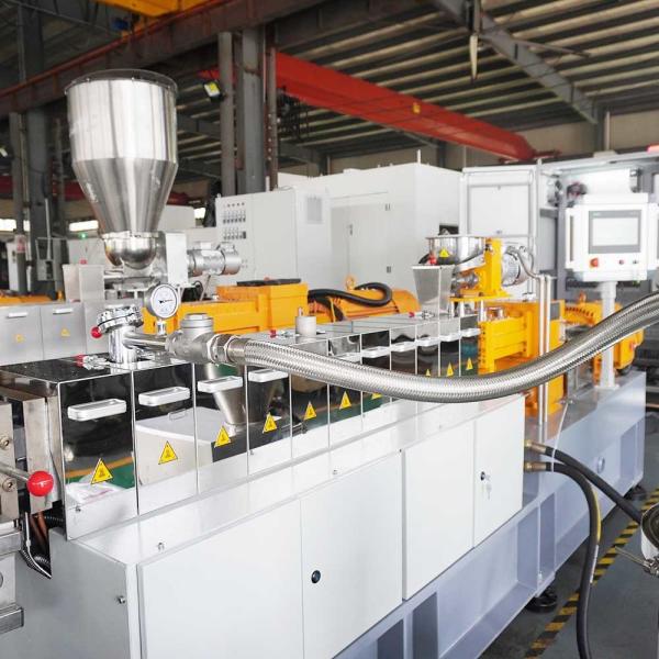 Innovative Twin-Screw Extruder for Plastic Masterbatch with Optimal Mixing Efficiency