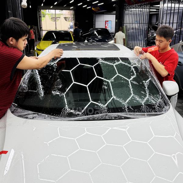 100% No Visual Distortion Ultra HD 1.22*15M High Hydrophobic Clear EPU Windshield Protection Film WPF TPU Car Windshield PPF