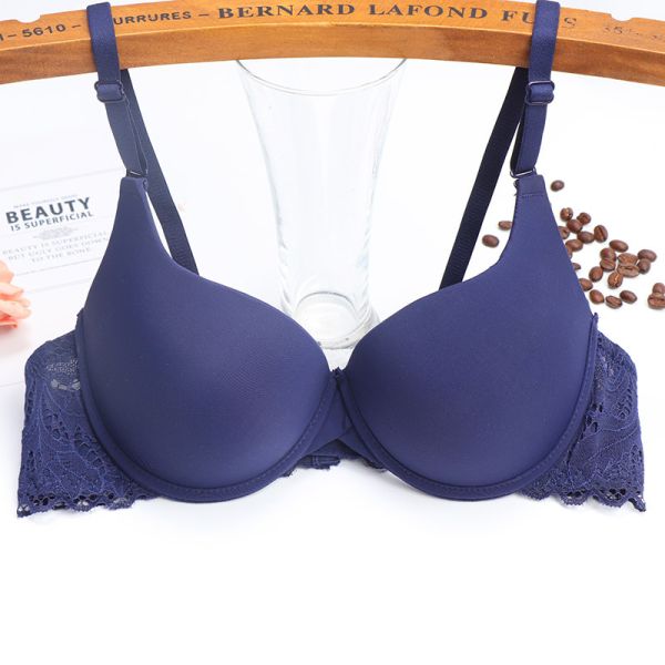Women's Underwire Push-Up Bra Adjustable Straps Breathable Knitted Everyday Style with Lace Decoration Bra for Women