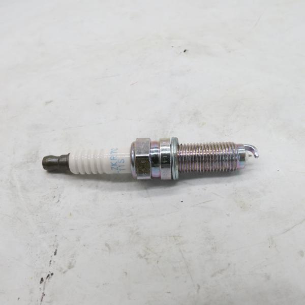 Original spark plug 12290-R1A-H01 car engine parts