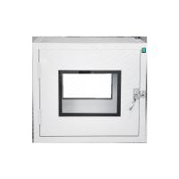 Une boîte de verrouillage de porte plate en acier inoxydable. Un verrou mécanique.