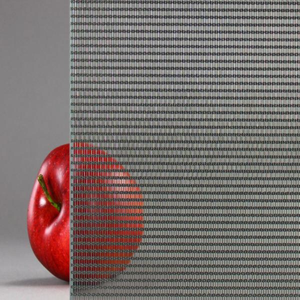 Verre trempé stratifié avec treillis métallique pour une sécurité et un design esthétiques améliorés