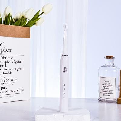230mm Height Children Electric Toothbrush , Smart Two Minute Timer Toothbrush 2.5W