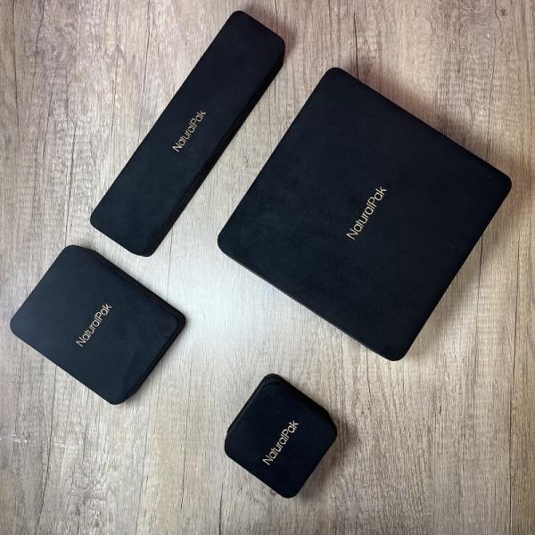 Clamshell Luxury Jewelry Packaging Boxes Personalised Jewellery Box For Earrings