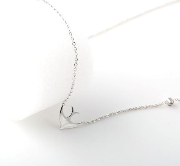 Fashion Jewelry Stainless Steel Bird Shaped Women Necklace Silver color Chain Necklace