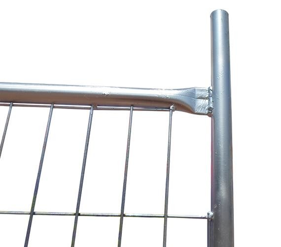 Outdoor 2400mm Wide Temporary Steel Fencing Corrosion Resistant