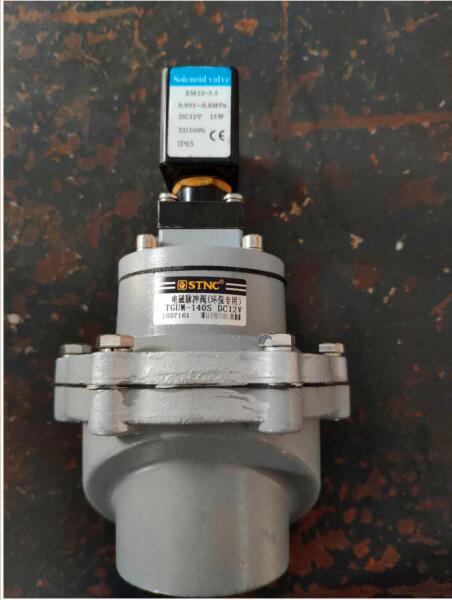 Тележка дороги метельщика вакуума тележки 4кс2 метельщика дороги ИСУЗУ 9КБМ моя