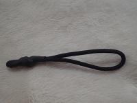 Extrator preto do zíper com cabo de nylon com término de borracha para o vestuário, saco