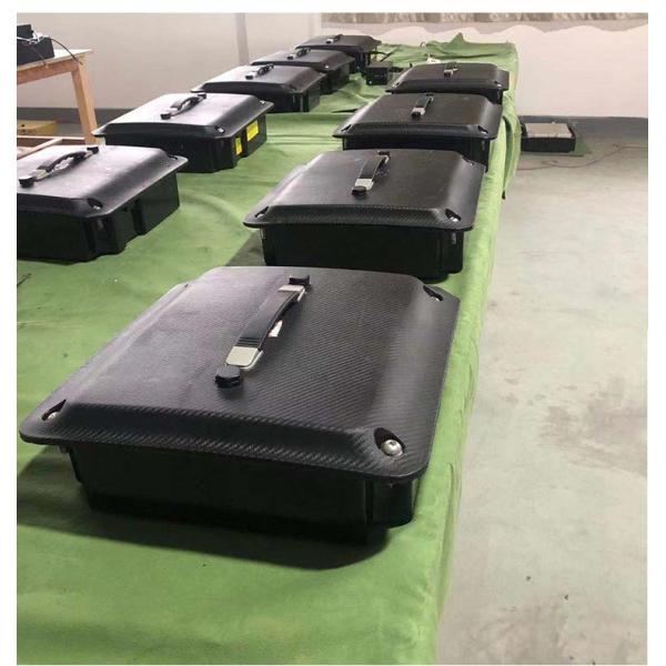 Водонепроницаемая 72V 50Ah 80Ah литийная батарея для электрического серфборда из углеродного волокна