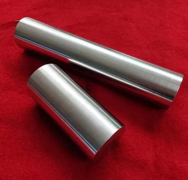 440c Barre ronde en acier inoxydable martensitique à haute teneur en carbone AISI 440c Barre brillante