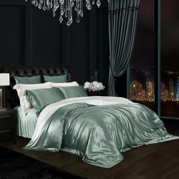 100% Pure Comforter Sets Bedding Luxury Silk Duvet Set for European and American Style