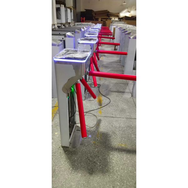 304 Stainless Steel Vertical Three Roller Barrier with RS485 Communication Interface and 30 People/Minute Passing Speed