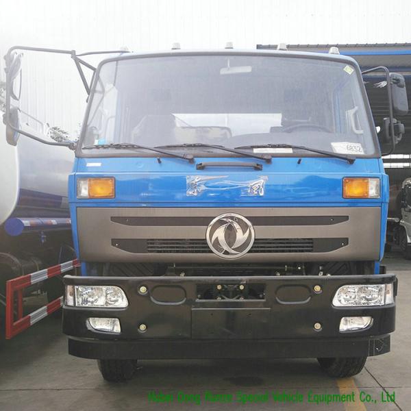 4X4 Off Road All Wheel Drive 7000L Water Bowser Truck  With  Water  Pump Sprinkler For  Water Delivery and Spray