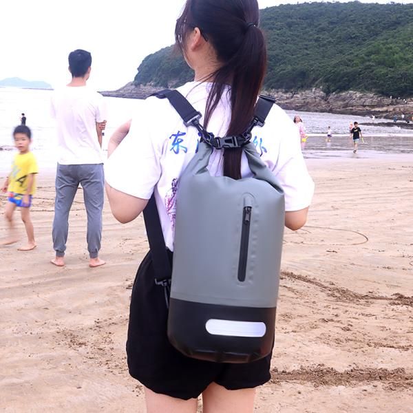 23.5*61cm Triathlon Accessories Hiking Kayak Waterproof Backpack