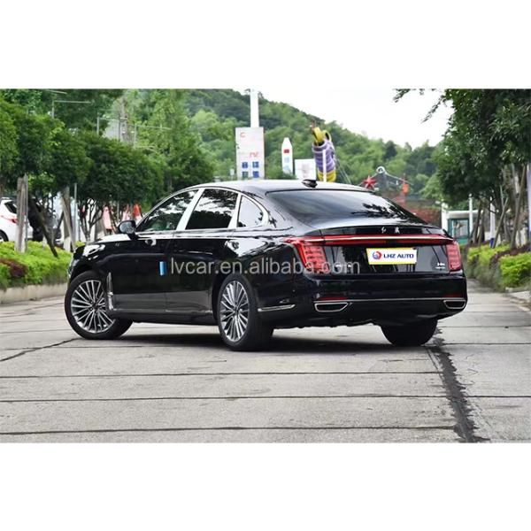 185kW de potencia máxima HongQi H9 Popular coche chino con conducción a la izquierda y potencia de combustible