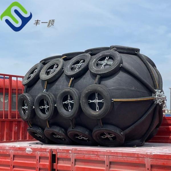 Floating Ship Boat Port Pneumatic Marine Rubber Fender Diameter 2.5m Length 5.5m
