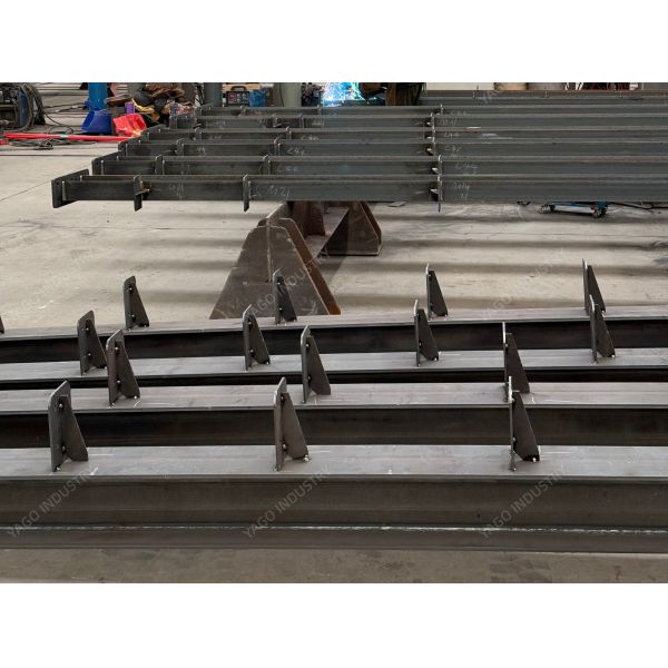 HDG Prefab Steel Structure Metal Airplane Hangar Corrosion Resistant