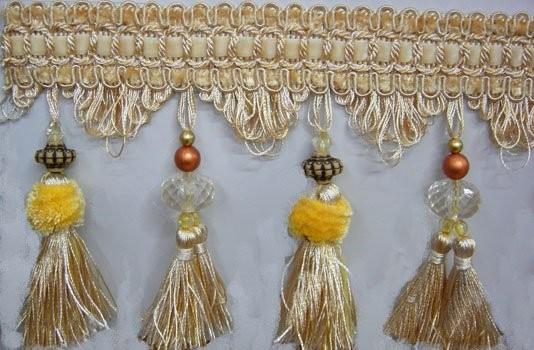 Home textiles OEM handmade pompon ball chain beaded trimmings tassels fringes for curtain