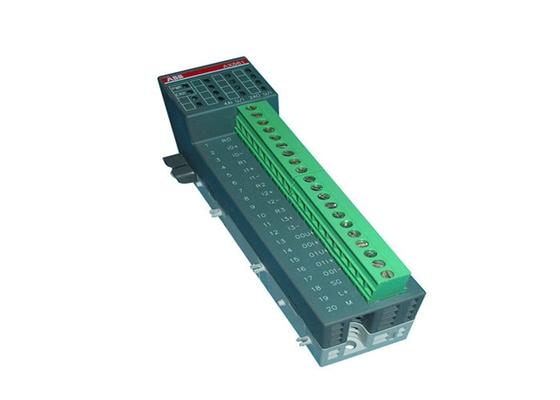AX561 1TNE968902R1301 S500 Analogue IO Mod 4AI / 2AO U/I PLC Contrôle AC500