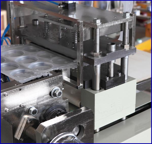 Automatic Plastic Lid Machine for sale/Big forming area Thermorforming Machine