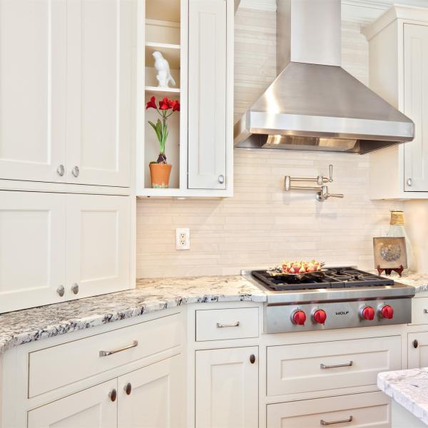 RTA Solid Wood Villa House Furniture White And Green Shaker Style Kitchen Cabinet With Counter Top