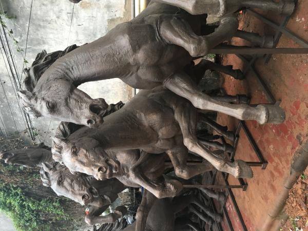 Realistic Ma Qun Running Horse Statue Cast Bronze Famous Horse Sculptures
