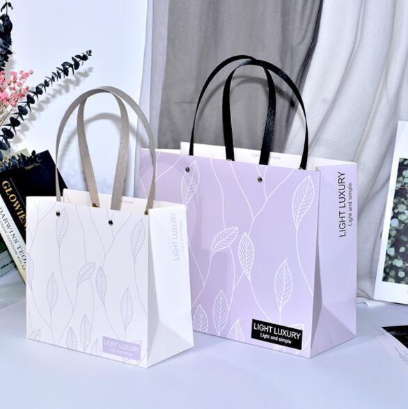 26x35x13cm Cardboard Gift Bags