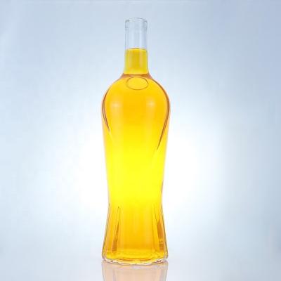 Desenho requintado 750 ml garrafa de vodka limpa com material de colarinho de vidro de cortiça
