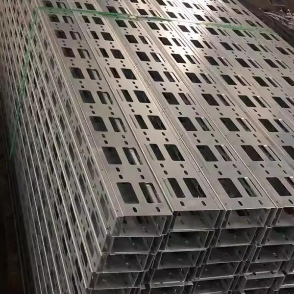 Accessories Connectors Hot Dip Galvanized Wireway With 50mm-1000mm Width