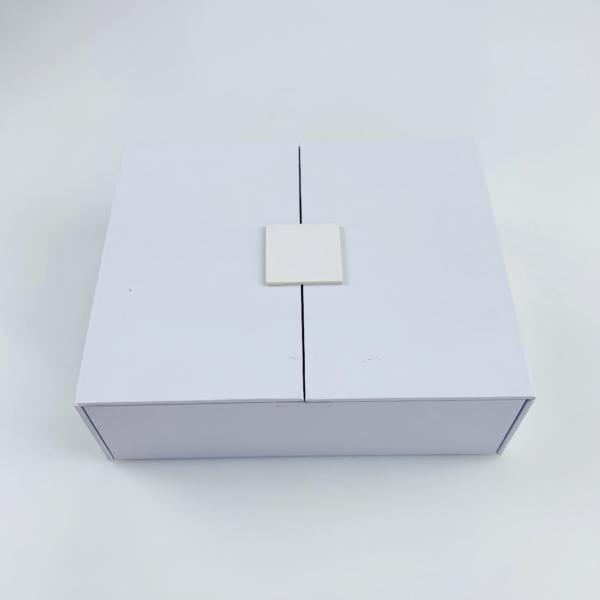 Customized Designs Paper Box Packaging Eco-friendly White Double Door Magnetic Gift Box Essence Skincare Packaging Box