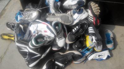 Wholesale used shoes/second hand shoes in bale ,used shoes old shoes used clothing