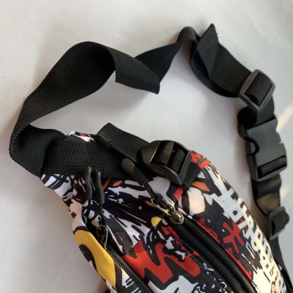 L35cm 0.3kg Sports Chest Bag Fashion Zipper Opening and Close