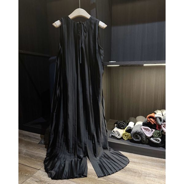 Solid color simple pleated lace up dress, autumn and summer new style, slimming, loose, plus size elegant dress