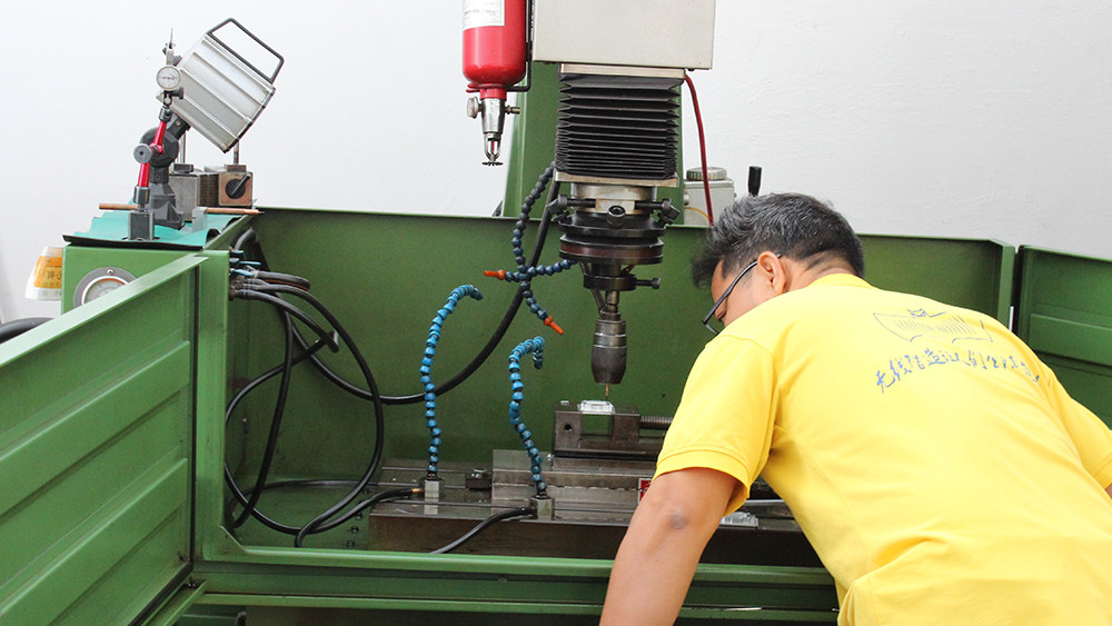 CNC высокой точности подвергая металлы механической обработке медицинских частей алюминиевые затвердетые